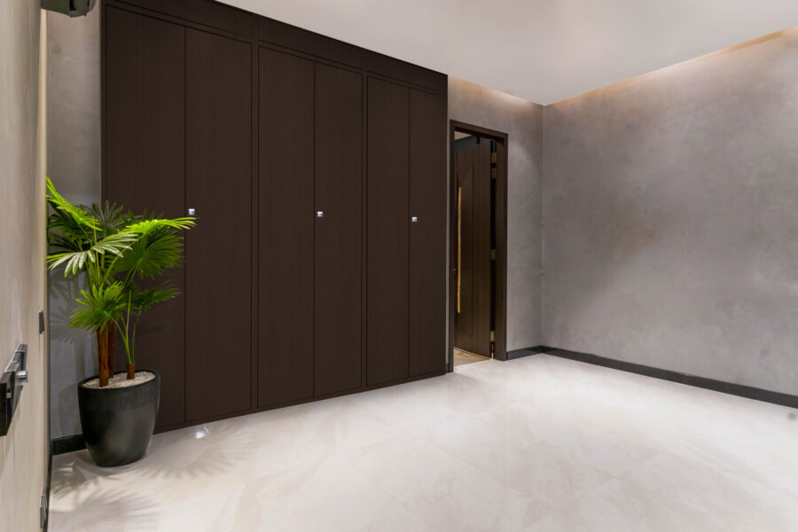 עץ חום ונגה (100003) (2) עץ חום ונגה (100003) (2)